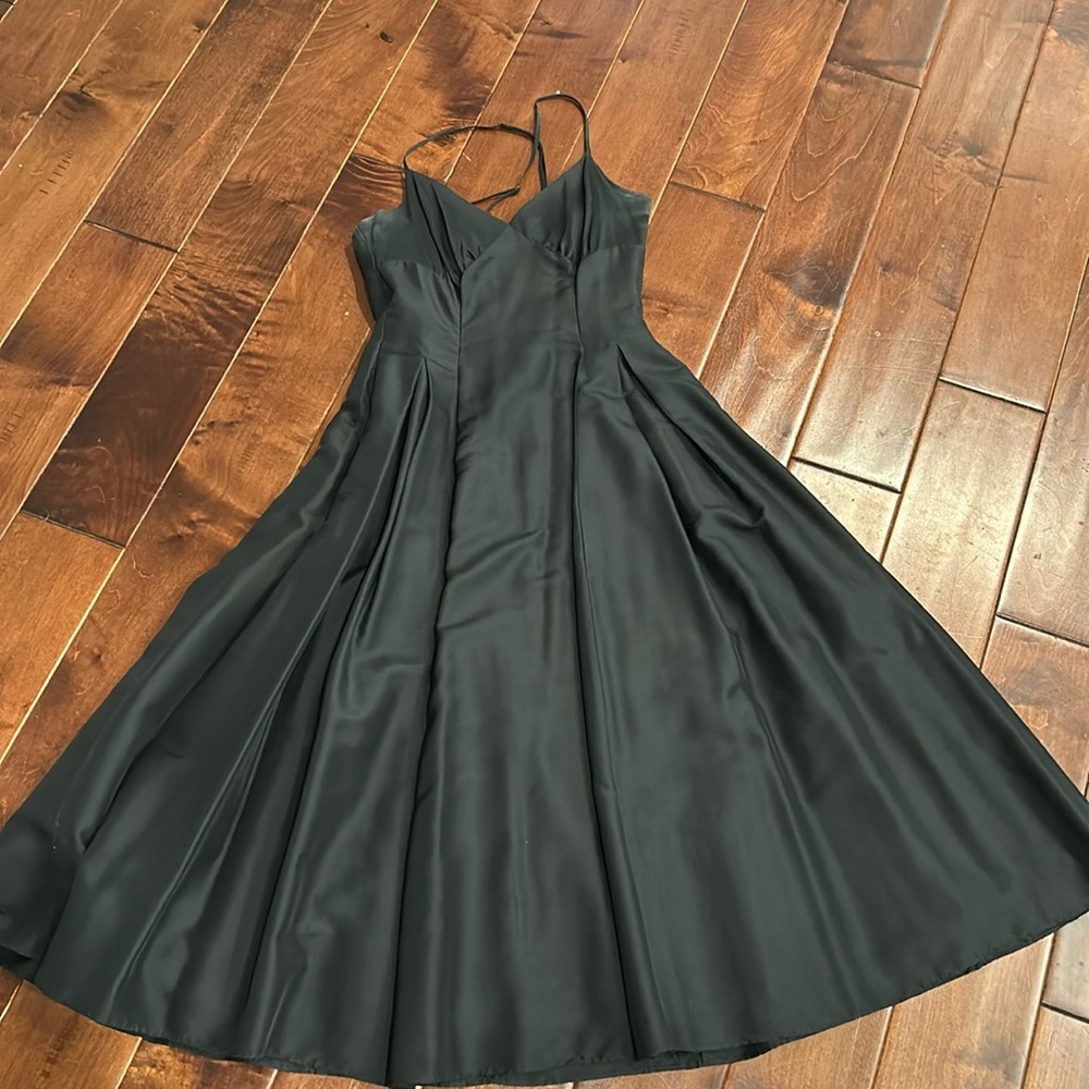 Silk midi dress with cotton lining and pockets